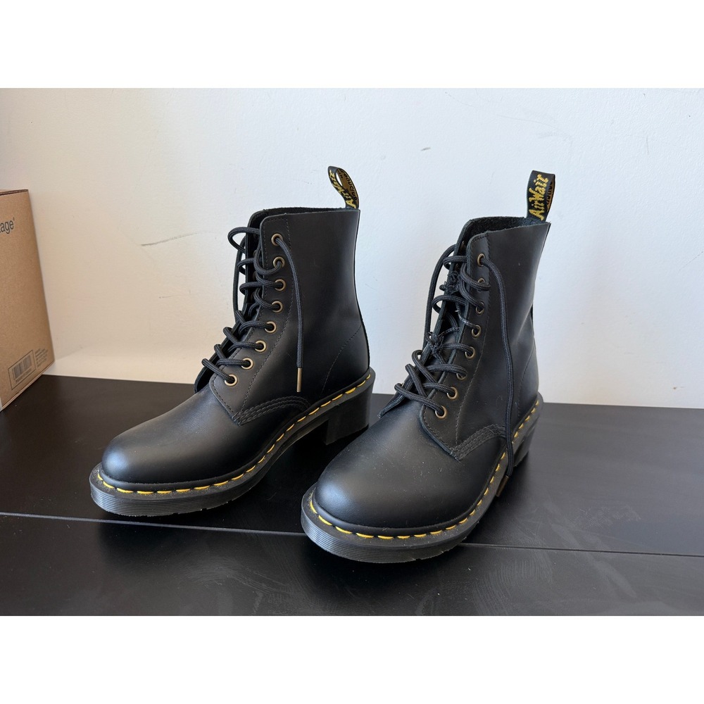 Dr. Martens Clemency Black Leather 8-Eye Lace Up Block Heel Boots US9 EU41